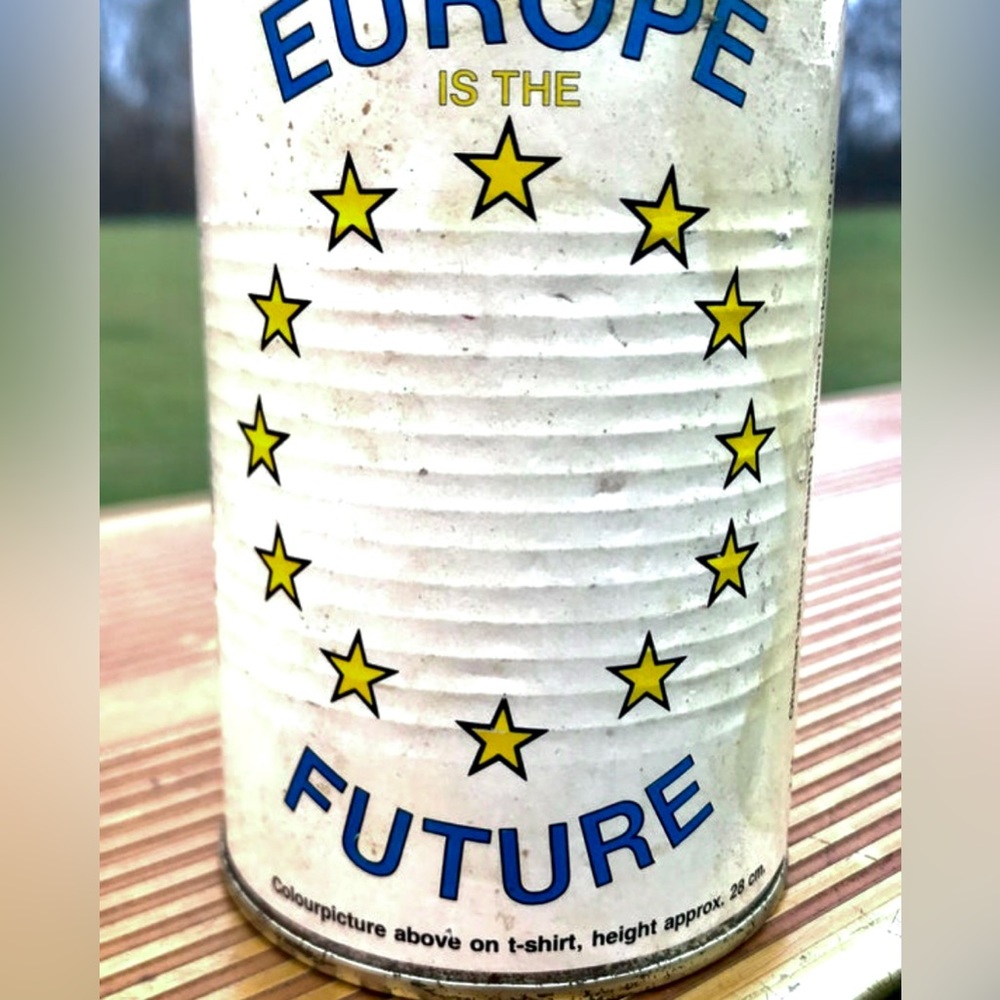 Vintage 1991 Europe Is The Future T-Shirt Can Finland Italy Adult Unisex size XL